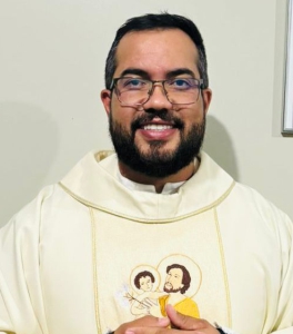 Pe. Adalberto Medeiros Nunes Ferreira.jpg