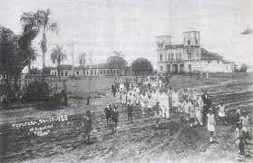 Velha Matriz do Cônego  Angelo - Ituiutaba 2.jpg