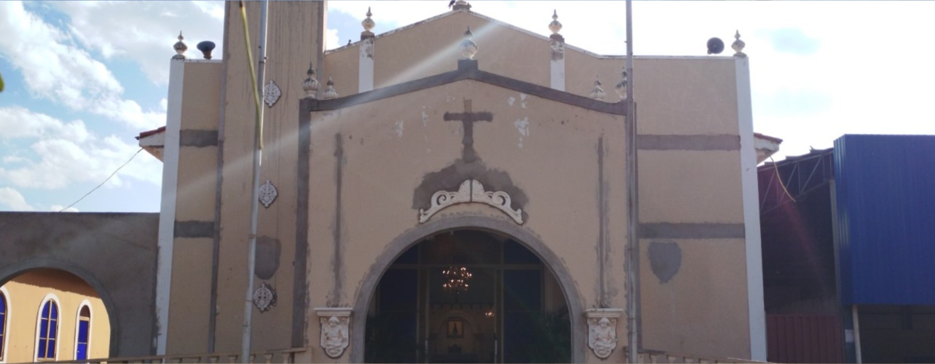 Paróquia Nossa Senhora Aparecida e São Sebastião.jpg