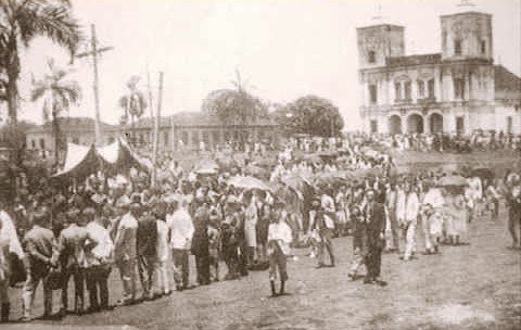 Velha Matriz do Cônego  Angelo - Ituiutaba.jpg